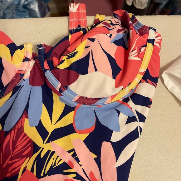 Cupshe Floral One Piece Swimsuit - Blue and Yellow - Picture 3 of 5